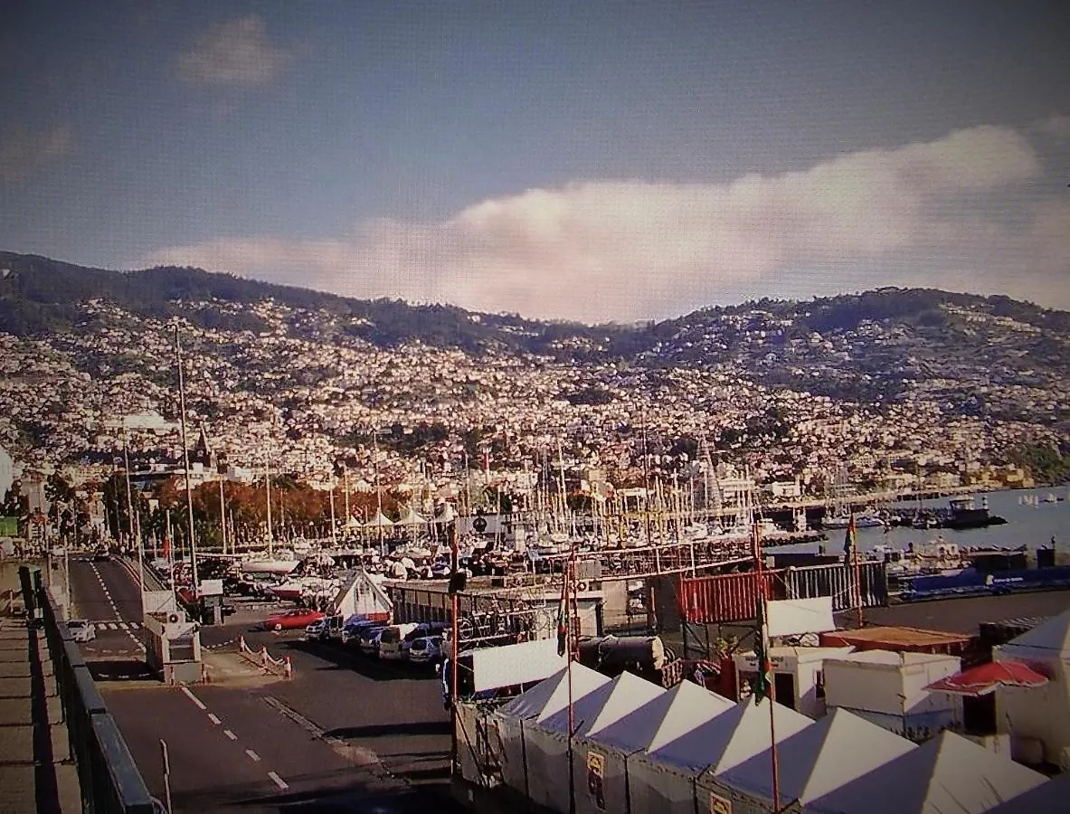 Apartment - The Historical Center Of Funchal In Alojamento Local Portugal